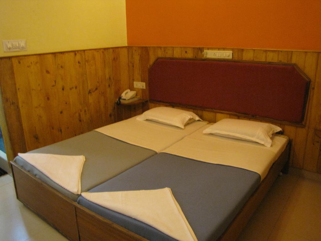 Hotel O Shree Amm Residency Bangalore Habitación foto
